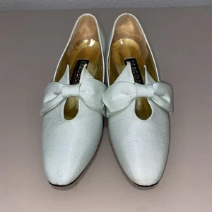 Peacocks Signature Women’s Heeled Slip On Shoes Size 8.5 B White - Picture 1 of 6