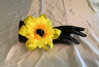 Sunflower wrist corsage - Image 1 of 4