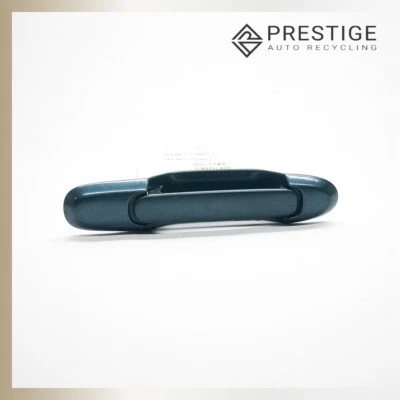 1999-2002 TOYOTA SIENNA Door Handle Exterior Rear Right 69230-08020-J1 - Image 1 of 4