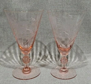 2 copas de agua de tallo de colmena rosa de vidrio frito de 6 3/4" ~ patrón floral cortado - Imagen 1 de 5