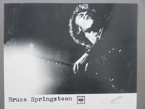 Bruce Springsteen black & white 8 X 10 glossy promo photo Great Shot ! - Picture 1 of 1