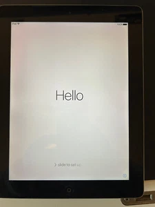 Apple iPad 3rd Gen. 32GB, Wi-Fi, 9.7in - Black - Picture 1 of 4