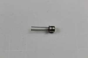 Transis Agilent 1854-0019 NPN VCE-15V PD-0,36W PD-1,2W FT-500 MHz silicio TO-18 - Imagen 1 de 1