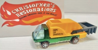 Camión Hot Wheels Redline Heavyweights Garage profesionalmente restaurado verde Foto 1 de 4