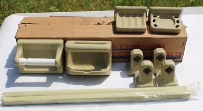 Vintage NOS 10pc. MCM Olive Yellow Tan Sand Beige Bathroom Accessory Set - Image 1 of 4