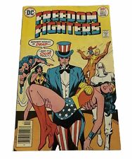 Freedom Fighters #5 - Wonder Woman Dead 1976 VG/FN Grade (box35)