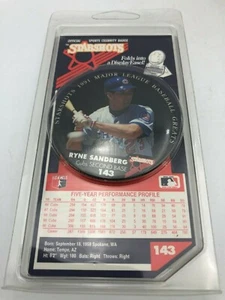 Ryne Sandberg Starshots 1991 Chicago Cubs Baseball Vintage Stand Up Button Pin - Picture 1 of 6