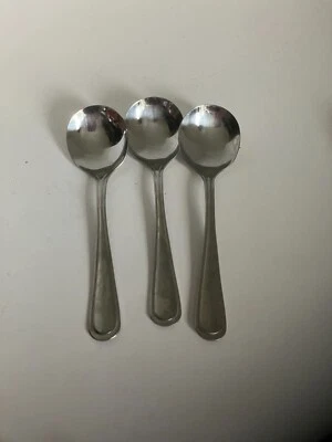 Stainless Steel Soup Spoons Unbranded Total of 3 - Image 1 of 4