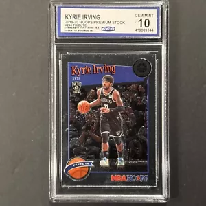 Inserto omaggio KYRIE IRVING 2019-20 Hoops Premium Stock #290 Brooklyn Nets CCG10 - Foto 1 di 2