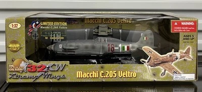 Juguetes del siglo XXI, SEGUNDA GUERRA MUNDIAL, Macchi C.205 Veltro, Italia, piloto de cabina Visconti 1:32 Foto 1 de 4