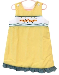 Wish Upon a Star Mädchen Größe 4 Gelbes geblümtes Sonnenblumenkleid mit gesmoktem Kleid - Bild 1 von 5
