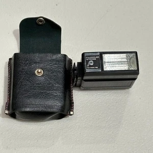 Fuji Fujicolor Strobo Camera Flash Unit With Case As Is For Parts Only - Picture 1 of 14