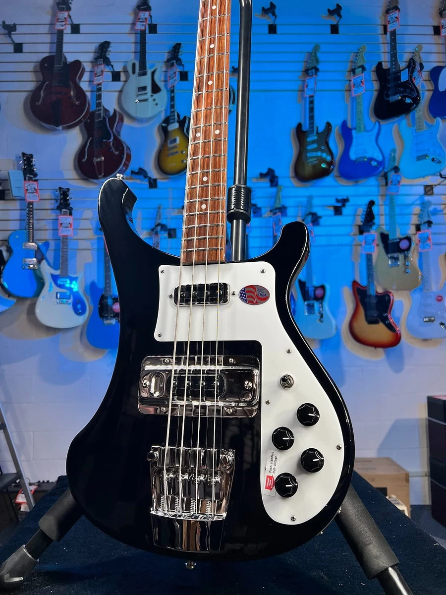 Rickenbacker（レプリカ）エレキベースJunk　＋ハードケース Rickenbacker（レプリカ）エレキベースJunk ＋ハードケース