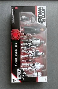 Hasbro Disney STAR WARS Il Primo Ordine 2020 - Collezione Celebra la Saga NUOVO - Foto 1 di 2