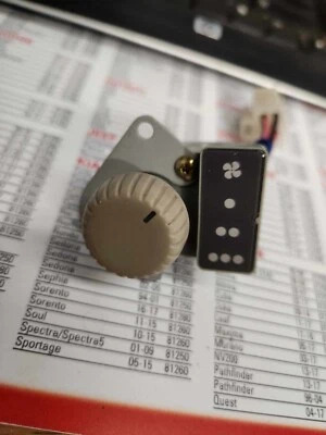 74430-54J00 Suzuki XL7 XL-7 Rear Blower Switch A/C - Imagem 1 de 3