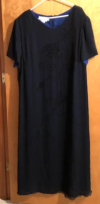 Vestido largo elegante Maggie London talla 24, azul marino oscuro, adorno con cuentas Foto 1 de 4