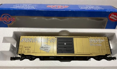 Atlas O Milwaukee Road 50' PS-1 limited Edition boxcar - Image 1 of 4