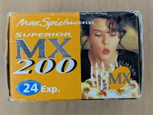 Camera Film Superior MX 200 24 Exposures 35mm Expired 03/2004 - Picture 1 of 4