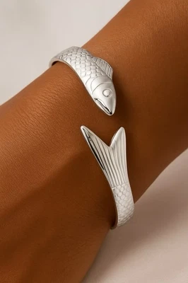 Fish Bracelet Cape Cod Zara Sardine Cuff Silver Boho Textured Pisces 925 - Image 1 of 4