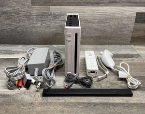 Console videogioco Nintendo Wii RVL-001 bianca compatibile GameCube bundle testata - Foto 1 di 10