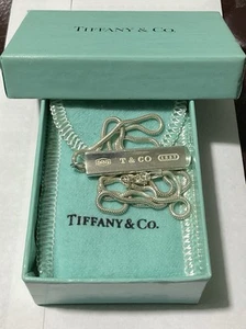 Tiffany & Co. 2001 1837 Bar Plate Pendant Necklace with Bag & Box - Bild 1 von 9