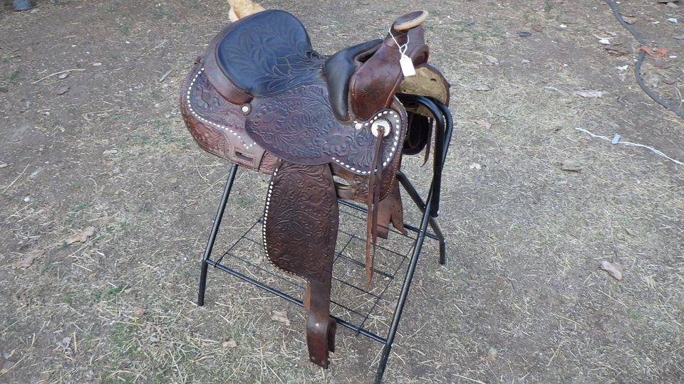 Western Saddle Hand Tooled Vintage Circle Y (Broken Tree Circle Y Can Repair) - Image 1 of 4