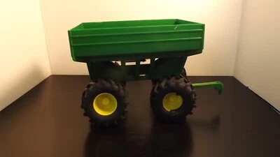 Diecast Grain Wagon - Image 1 of 4