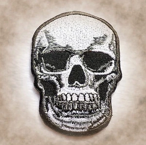 Skull Patch Skull Badge Biker Kutte Aufbügler Totenköpfe 666 Gothic - Bild 1 von 1