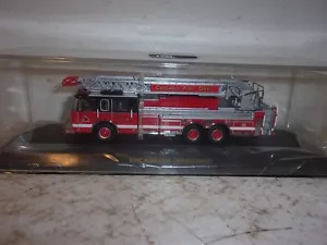 Code 3 Chicago Fire Ladder Truck FDE 314 Pierce Rear Mount Ladder - Picture 1 of 10