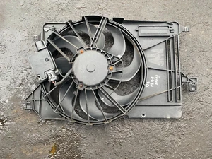 Ford Focus Mk3 2011-2014 -1.6 diesel - radiator fan with resistor breaking - 350 - Picture 1 of 6