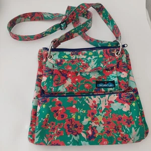 KAVU Keeper Crossbody Bag Set of 2 Floral Cotton Canvas Purses Latched Together - Picture 1 of 19