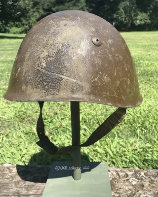 Casco de infantería italiano M33 de la Segunda Guerra Mundial Foto 1 de 4
