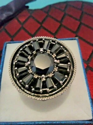 Precioso anillo giratorio de espinela negra facetada de plata esterlina audaz talla 7 - 8,50 cts Foto 1 de 4