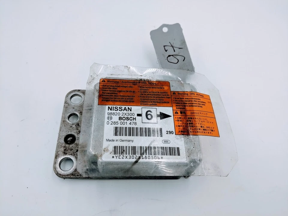 NISSAN TERRANO AIRBAG ECU 988202X800 - Image 1 of 1