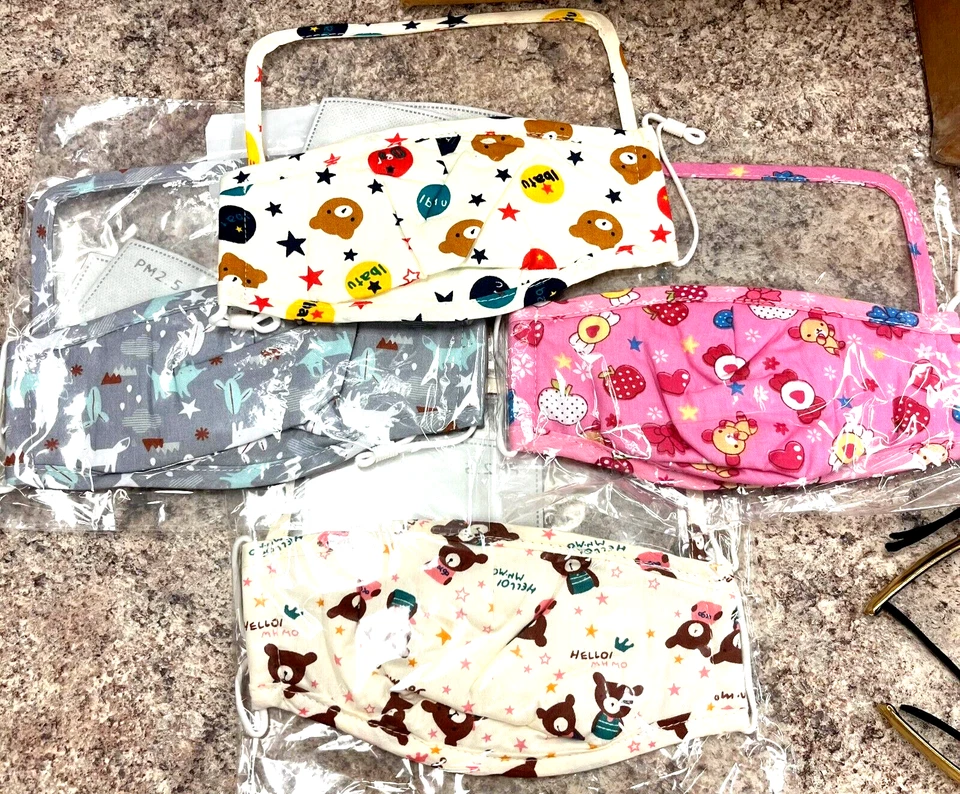 Linda máscara facial suave con cubierta reutilizable con protector y filtro Foto 1 de 1