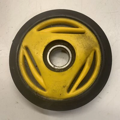 Wheel, 135mm Yellow - 1999 Ski Doo Formula Z 500 - Imagem 1 de 4