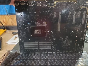 ASUS Z170 Pro Gaming ATX Motherboard w/ I/O Shield Plate & Screws - Red / Black - Picture 1 of 5