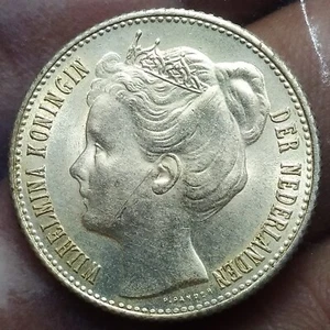 Netherlands 1/2 Gulden 1898 Keydate UNC scratched. - Picture 1 of 2