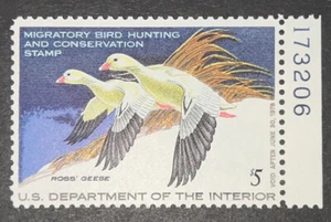 Travelstamps: 1977 US DUCK STAMPS  SCOTT #RW44 $5 ROSS's GEESE MINT OG NH - Picture 1 of 5