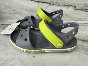 Sandale légère Crocs garçon Bayaband bout ouvert à bride gris vert C12 - Photo 1/6