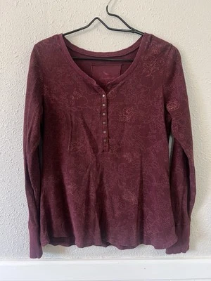 Top De Colección Eddie Bauer Para Mujer M Borgoña Floral Manga Larga Térmico Henley Y2K Foto 1 de 4
