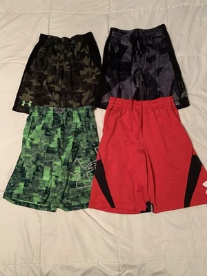 Lote de 4 Pantalones Cortos de Baloncesto Under Armour Niños Malla Atlética Juvenil Medianos Sueltos Foto 1 de 3