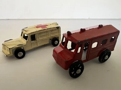 Camión de bomberos ambulancia militar Daimler vintage de los años 50 hecho en Japón Foto 1 de 4