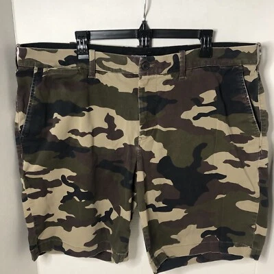 Express Men’s 40 Stretch + Slim Above the Knee 9” Inseam Camouflage Shorts - Image 1 of 4