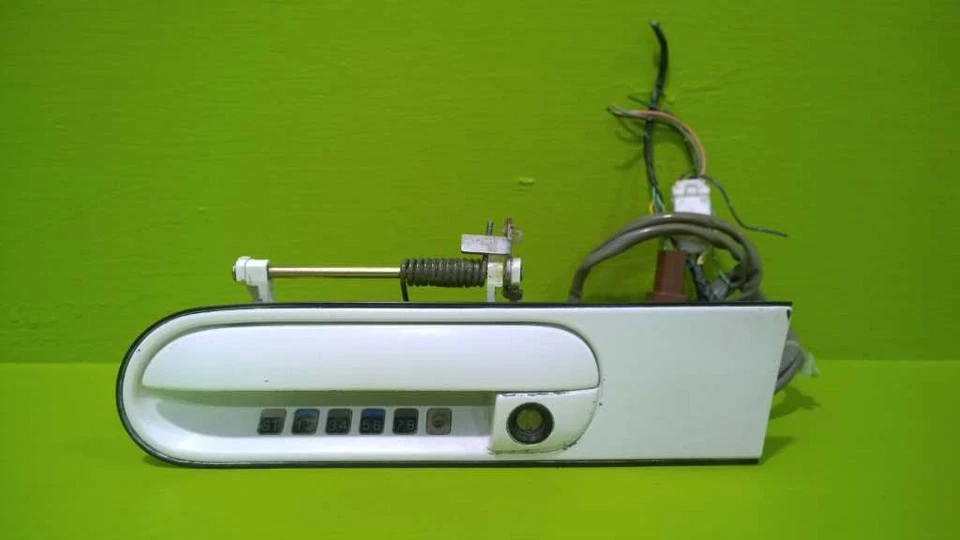 89-94 MAXIMA DRIVER MANIJA PUERTA EXTERIOR DELANTERA IZQUIERDA CON TECLADO OEM 2753-66 Foto 1 de 3