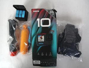 GoPro Hero 1 0 Black + extra batteries, 3-battery charger, handles and Chesty - Picture 1 of 6