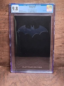 BATMAN #135 900TH EDICIÓN PAPEL PLATINO EDICIÓN VARIANTE EXCLUSIVA CGC 9.8 - Imagen 1 de 4