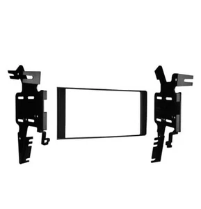 Metra 95-7619 Double DIN Stereo Dash Kit for 13-up Nissan Frontier/Titan/Xterra - Picture 1 of 1