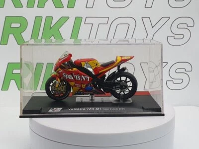 Yamaha YZR-M1 Edicola 1/24 Rosso 2005 - Immagine 1 di 4