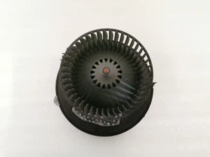 VW Passat 3G B8 Gebläsemotor Motor Heizungsgebläse Heizung Heating Fan 3Q1819021 - Bild 1 von 5